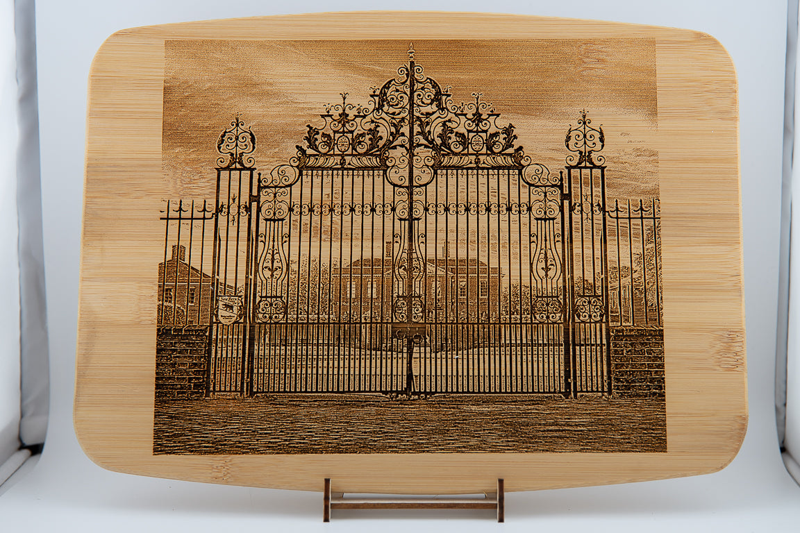 Tryon Palace Gate Cutting Board - Bern Laser Works